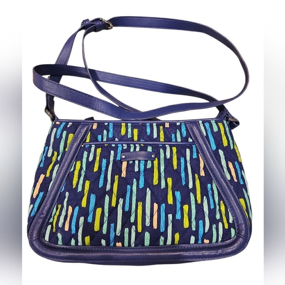 VERA BRADLEY TRIMMED TRAPEZE KATALINA SHOWERS CROSSBODY/ SHOULDER BAG.